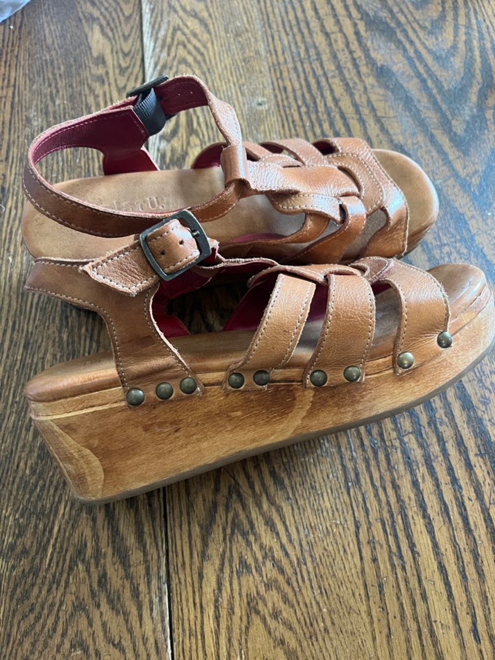 Bed Stu Fabiola Brown Leather Platform Wedge Sandals.